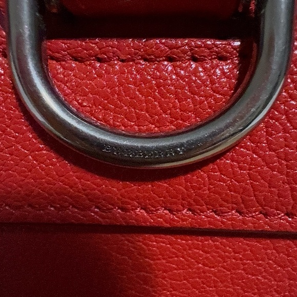 Authentic Burberry D-ring Grainy Leather Continental Wallet - Picture 7 of 9